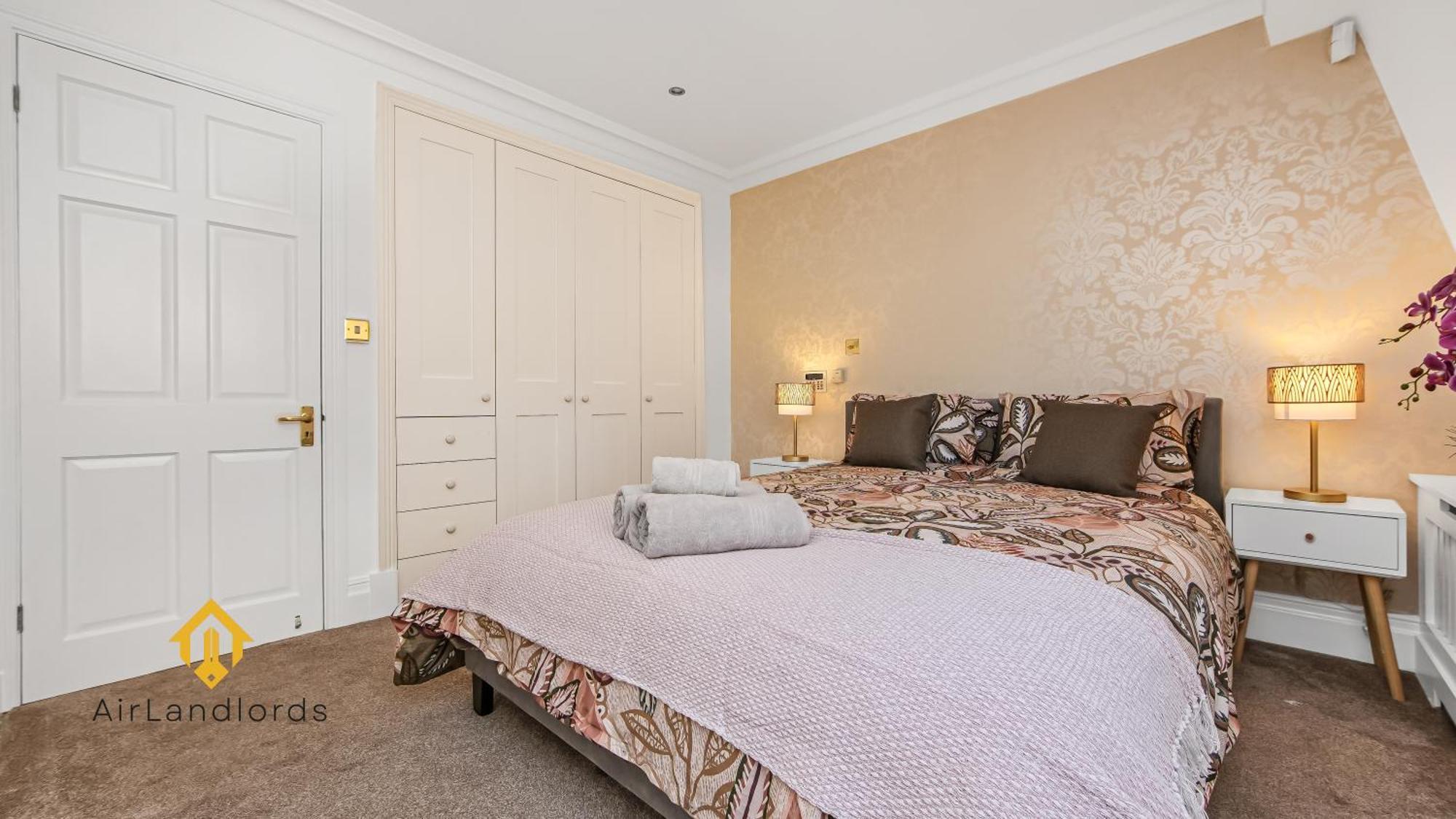 Exceptional 4 Bedroom House Paddington Station! 伦敦 外观 照片